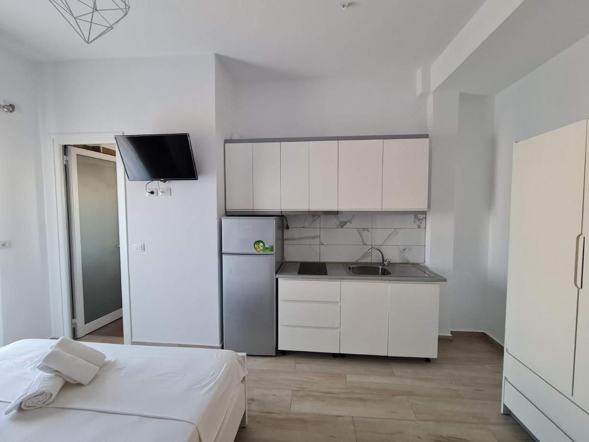 Summer Time Hotel Εξαμίλιο Εξωτερικό φωτογραφία