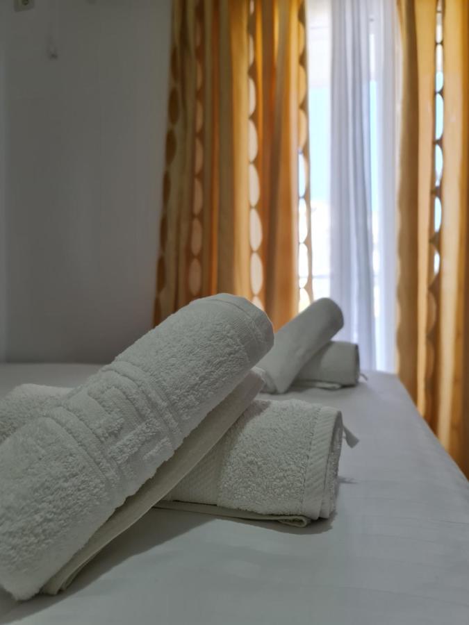 Summer Time Hotel Εξαμίλιο Εξωτερικό φωτογραφία