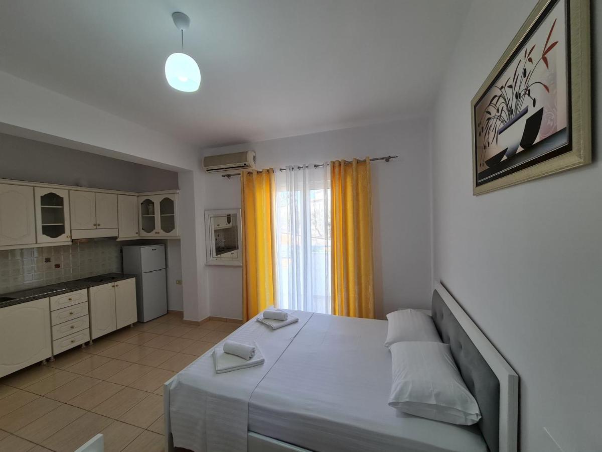 Summer Time Hotel Εξαμίλιο Εξωτερικό φωτογραφία