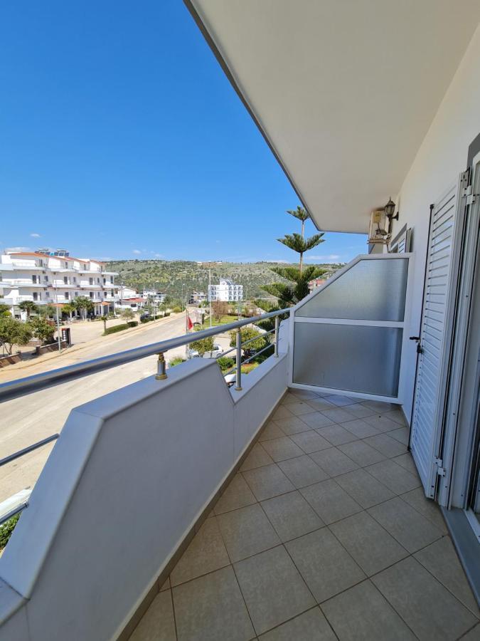 Summer Time Hotel Εξαμίλιο Εξωτερικό φωτογραφία