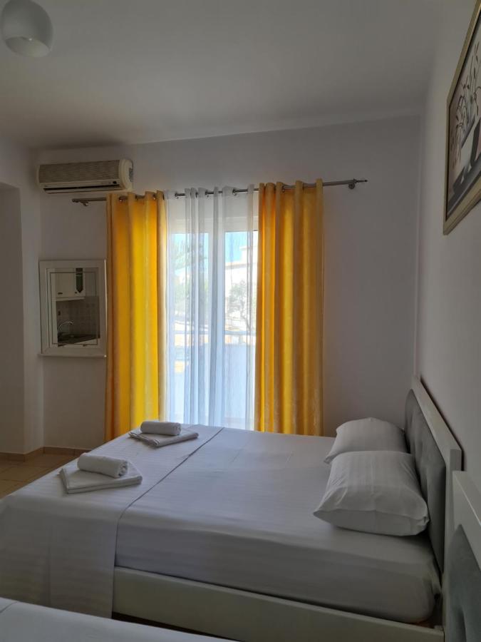 Summer Time Hotel Εξαμίλιο Εξωτερικό φωτογραφία