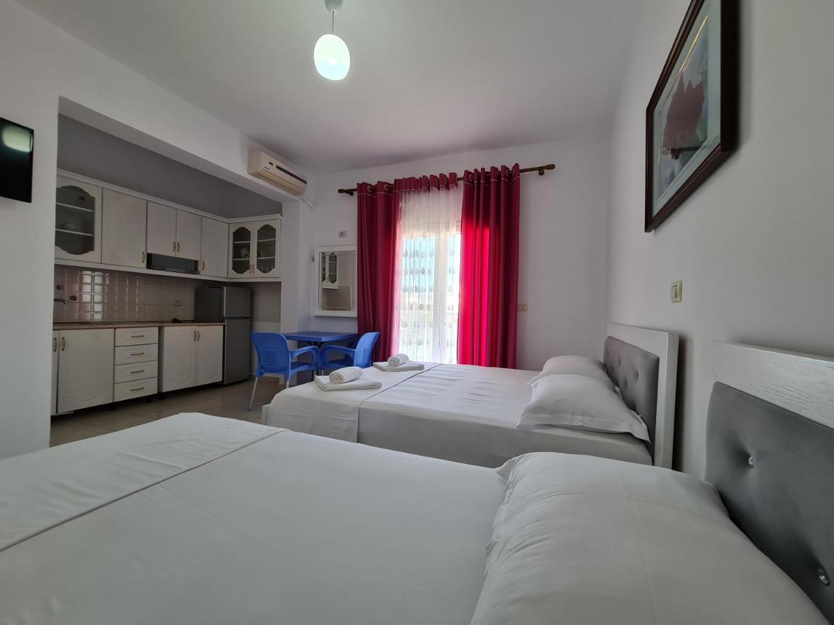 Summer Time Hotel Εξαμίλιο Εξωτερικό φωτογραφία